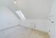 Tadworth – 4 Bedrooms House photo 5