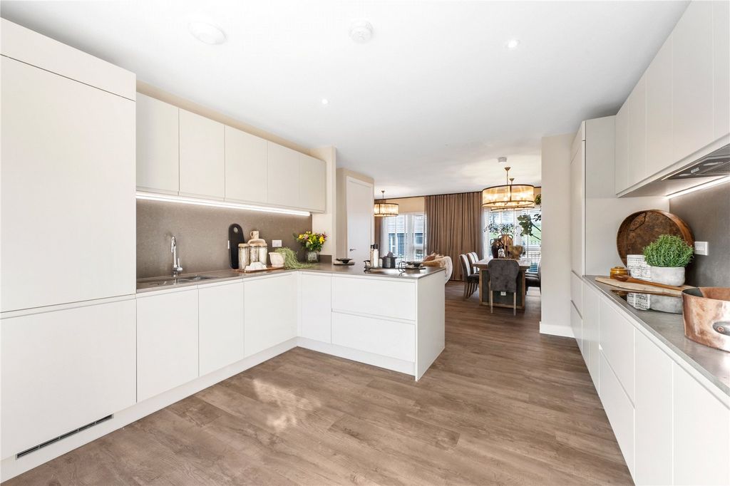 5 bed detached house for saleScotforth Road, Lancaster, Lancashire LA1 photo 2