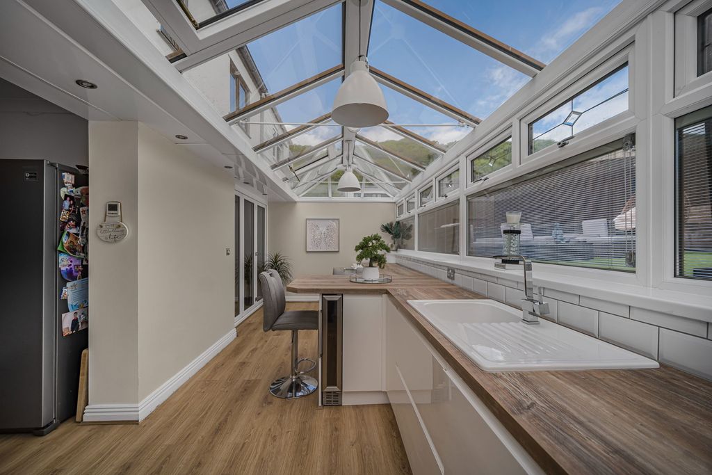 Additional image 13 of 4 bed semi-detached house for saleWhiterock Avenue, Pontypridd CF37