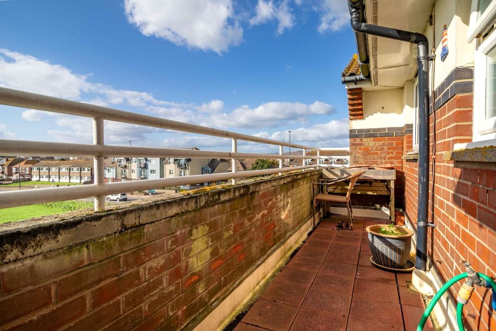 Additional image 13 of 2 bed flat for saleBrighton Road, Lancing BN15
