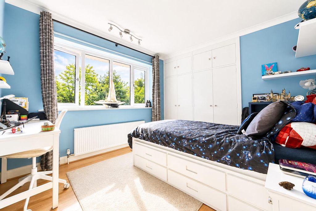 Additional image 26 of 5 bed detached house for saleElm Close, Newark NG24