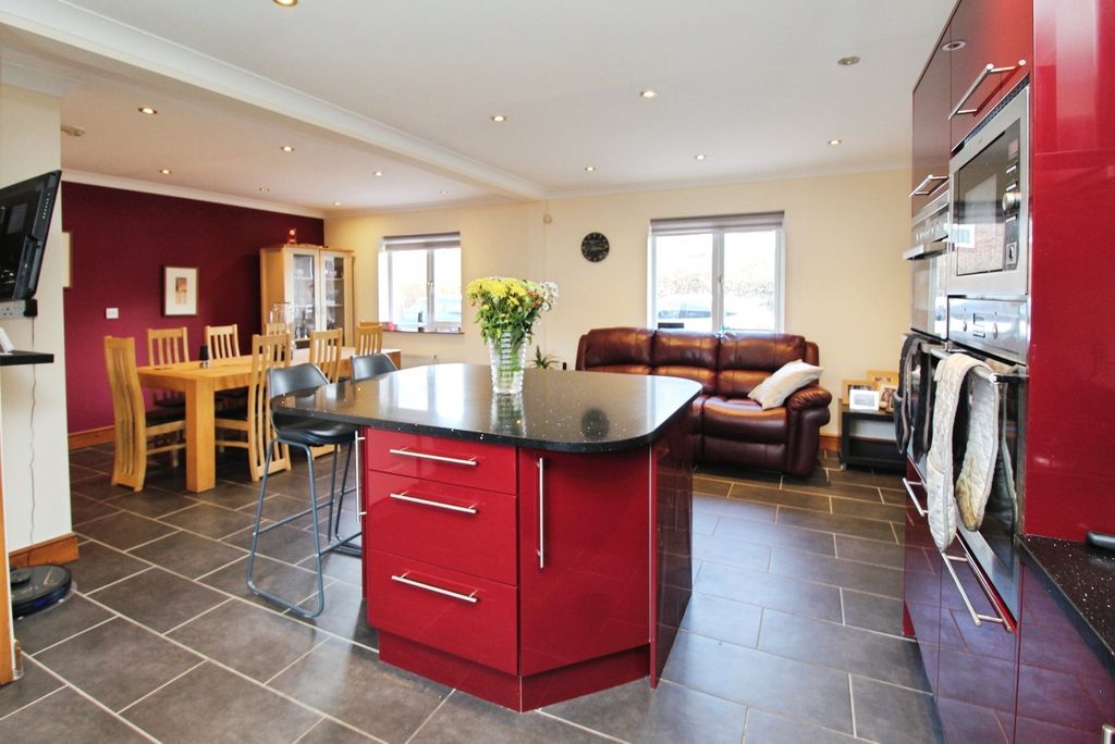 Additional image 3 of 3 bed bungalow for salePark Avenue, Prudhoe NE42