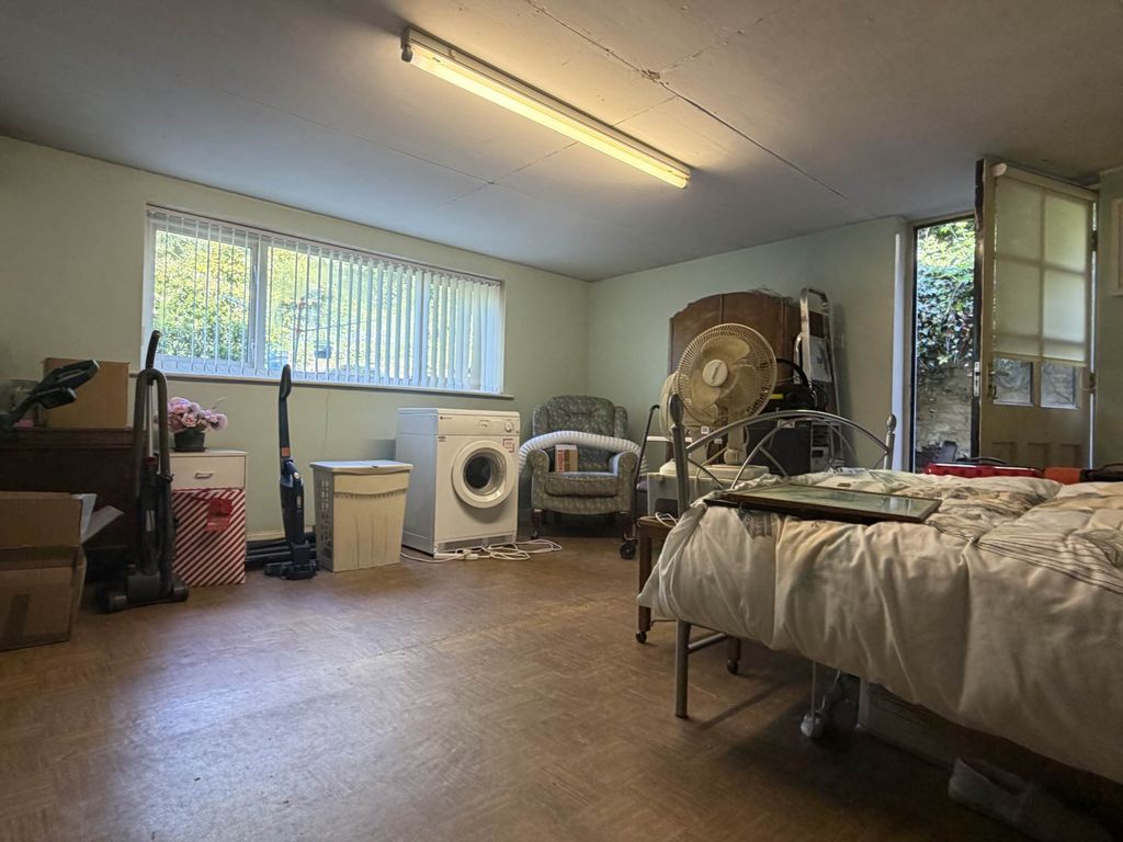 Additional image 13 of 3 bed farmhouse for saleCragg Road, Chadderton OL1