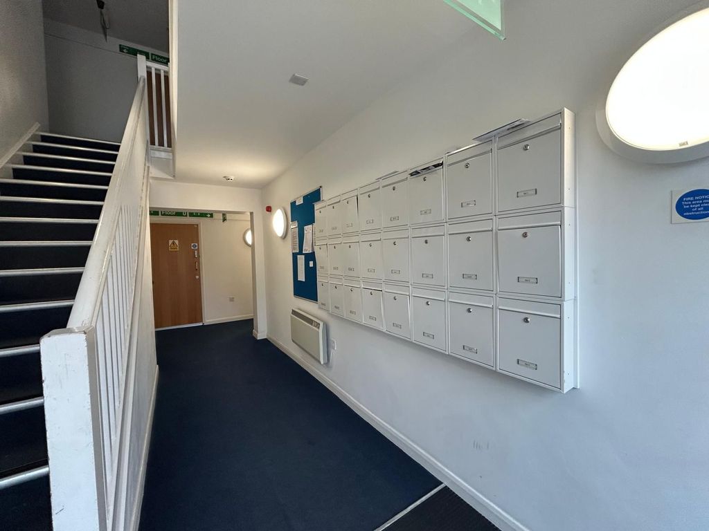 Additional image 12 of 2 bed flat for saleHuntsman House, Dalefield Road, Normanton, West Yorkshire WF6