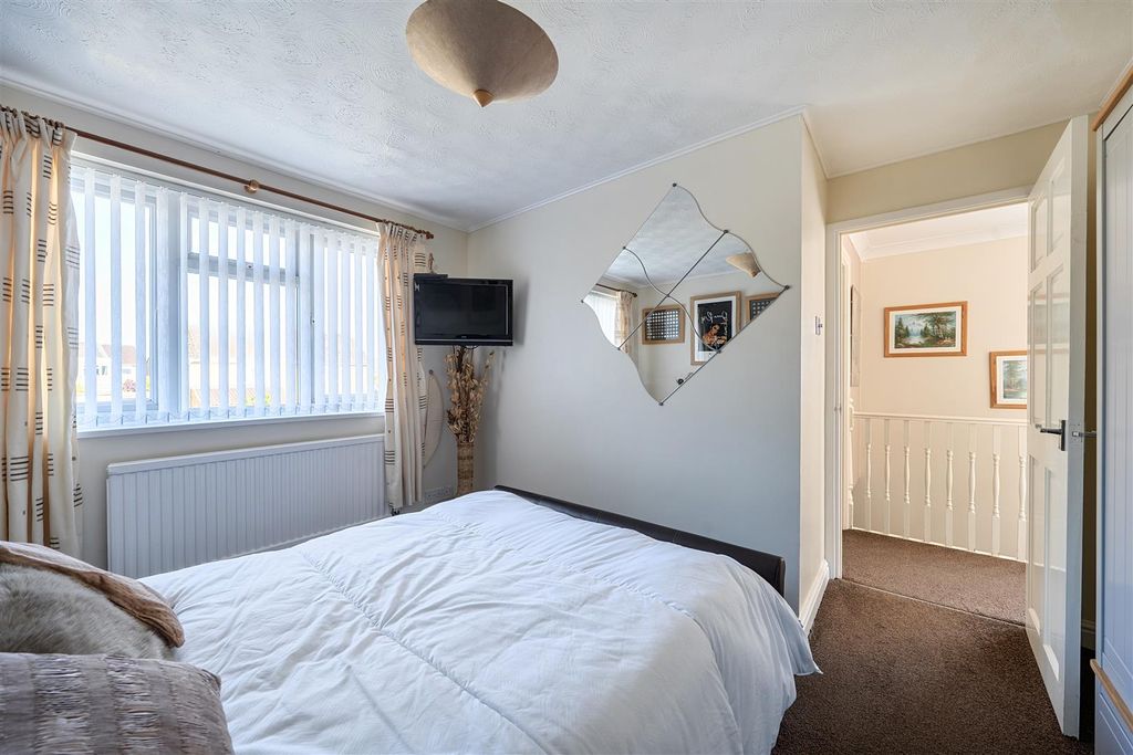 Additional image 12 of 3 bed semi-detached house for saleBeech Road, Martock TA12