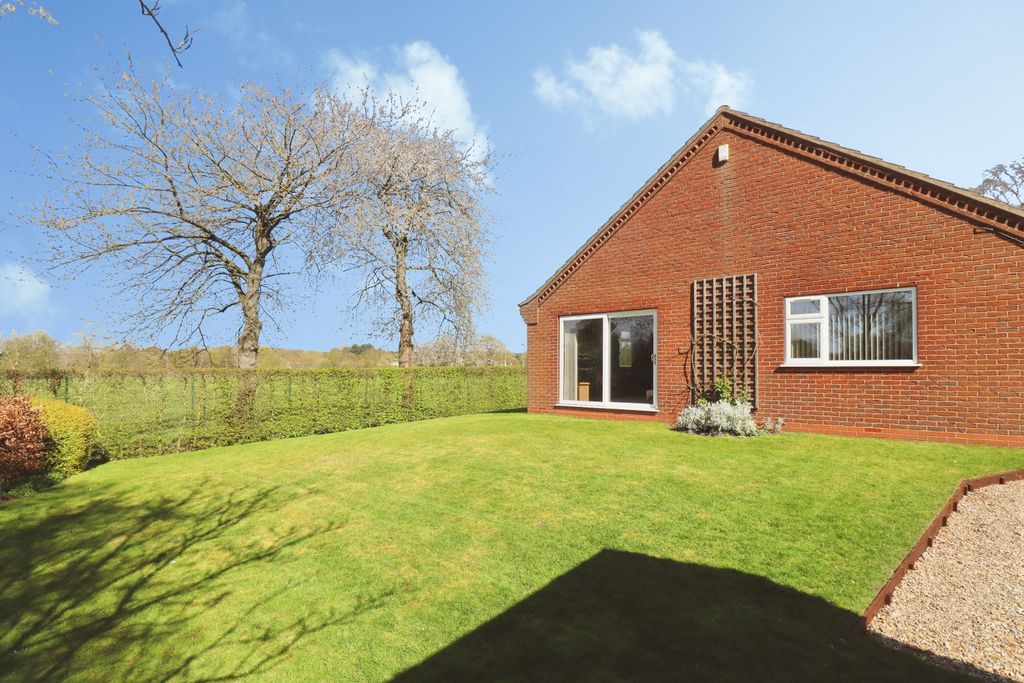 Additional image 33 of 2 bed detached bungalow for saleLegsby Road, Market Rasen LN8