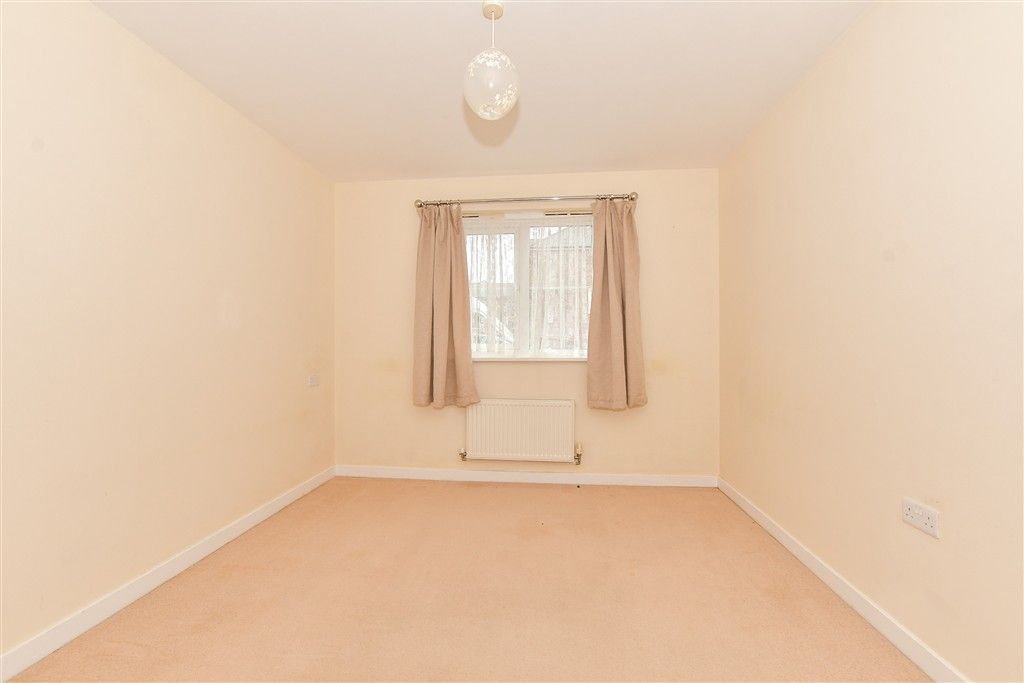 Additional image 6 of 2 bed flat for saleSpiro Close, Pulborough, West Sussex RH20