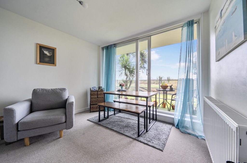 Additional image 11 of 3 bed flat for saleStation Road, Pulborough RH20
