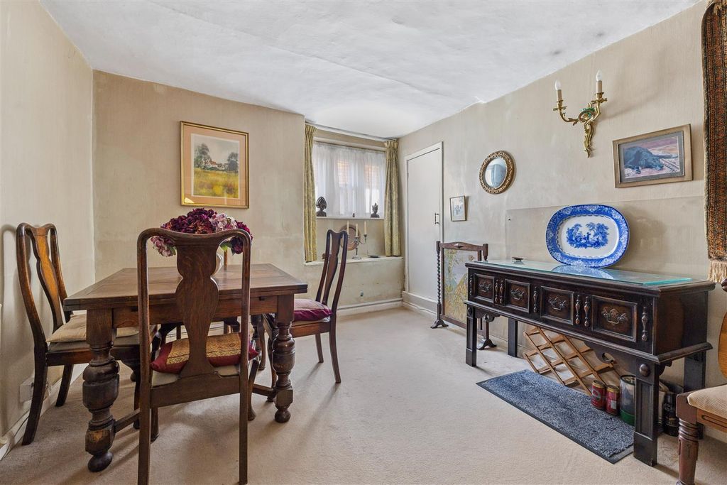 Additional image 7 of 4 bed terraced house for saleKnockhundred Row, Midhurst GU29