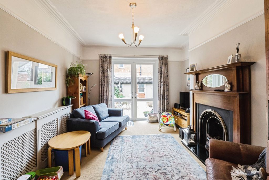 Additional image 5 of 4 bed semi-detached house for saleWorsley Road, Lytham St. Annes FY8