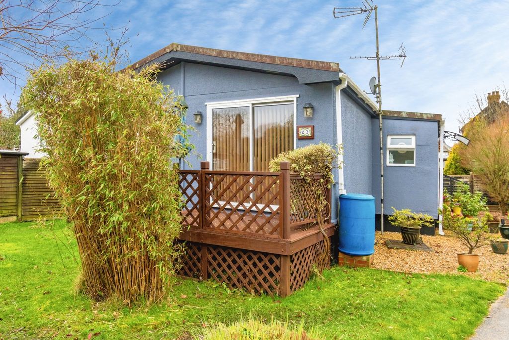 1 bed mobile/park home for saleThatched Cottage Park, Southampton Road, Lyndhurst, Hampshire SO43