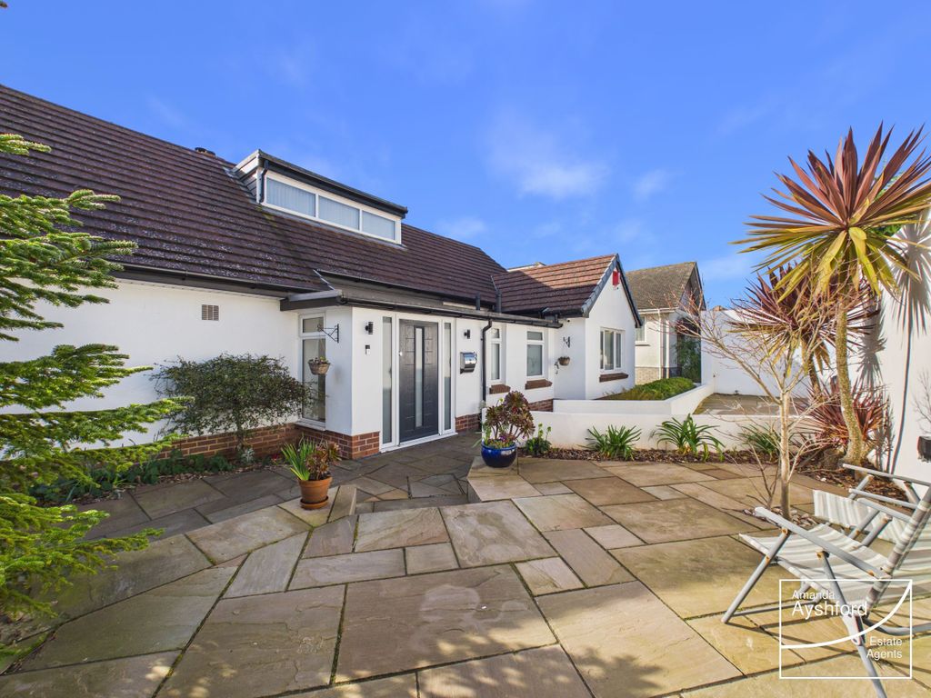 5 bed detached bungalow for saleBarcombe Heights, Preston, Paignton TQ3