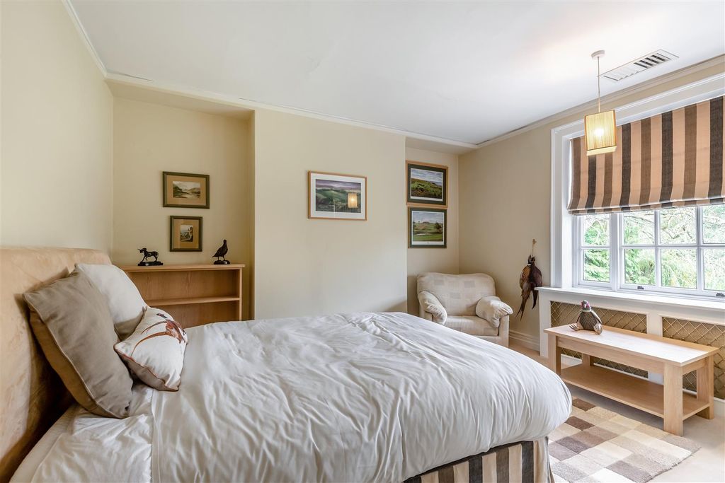 Additional image 19 of 6 bed detached house for saleMill Lane, Newport Pagnell MK16