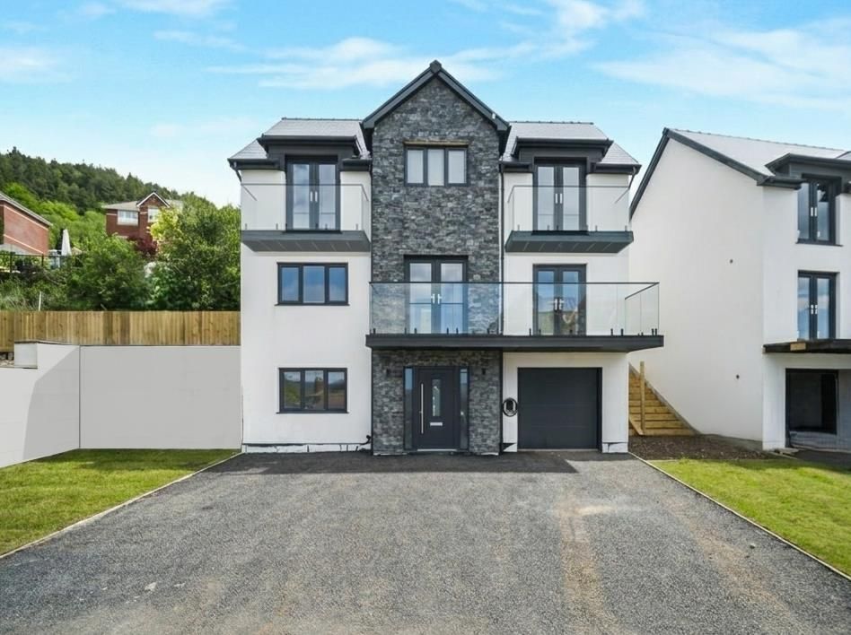 5 bed detached house for saleCae Cadno, Baglan, Port Talbot SA12