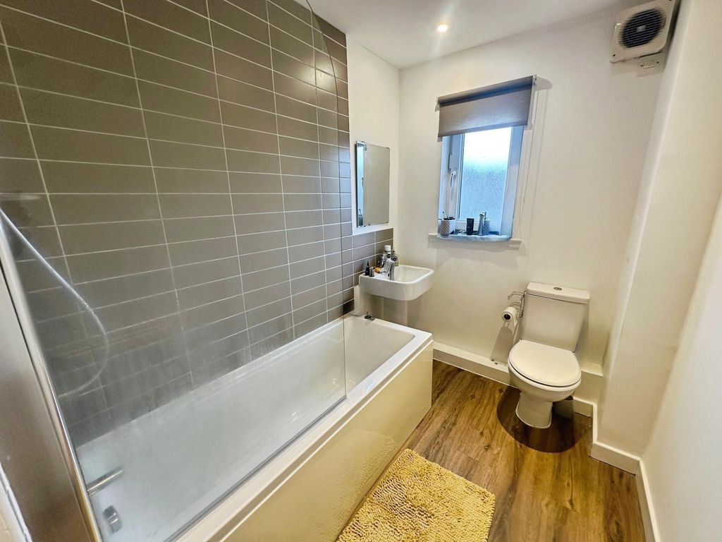 Additional image 6 of 3 bed flat for saleTrades Lane, Dundee DD1