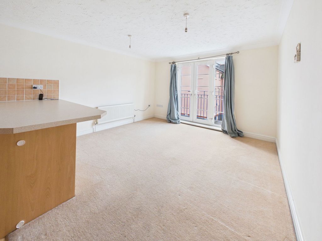 2 bed flat for saleWoolbrook Road, Sidmouth EX10 photo 3