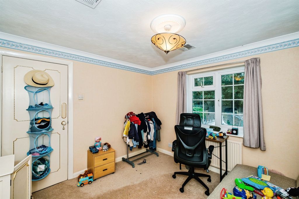 Additional image 18 of 5 bed detached house for saleManor Road, Lancing BN15