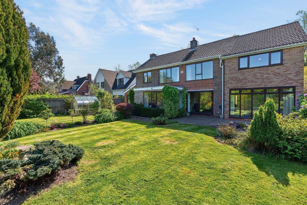 Additional image 2 of 5 bed detached house for saleBeverley Road, Leamington Spa, Warwickshire CV32