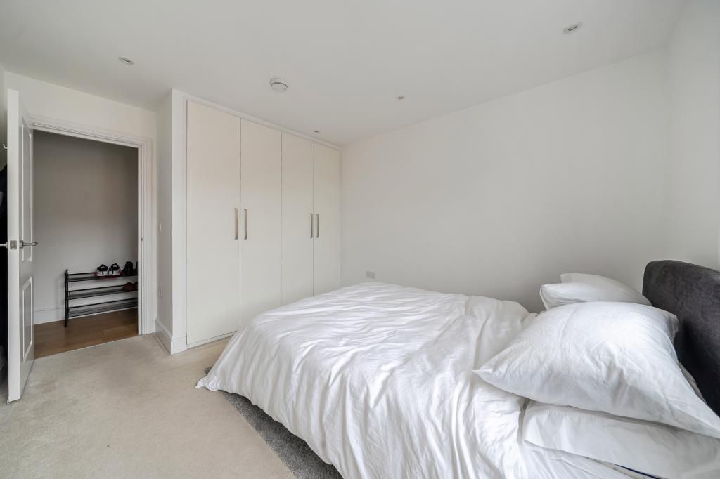 Additional image 11 of 2 bed flat for saleNewbury, Berkshire RG14