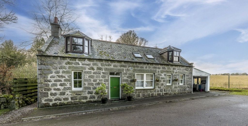 3 bed detached house for saleThe Cottage, Murtle Den Road, Milltimber, Aberdeen AB13