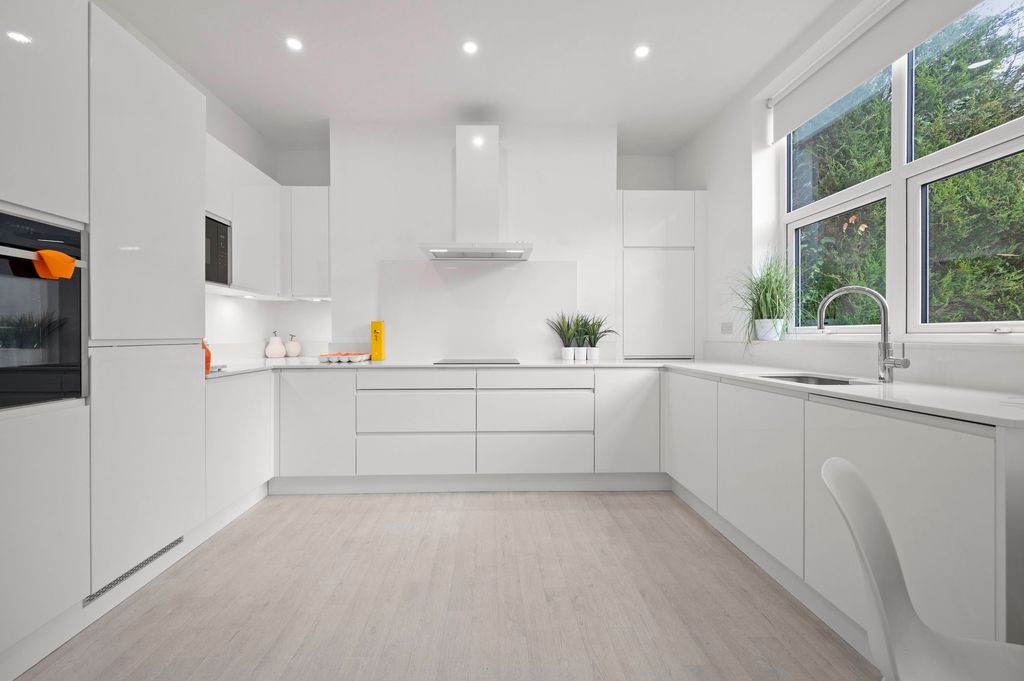 Additional image 13 of 8 bed semi-detached house for saleBeech Tree Bank, Prestwich M25