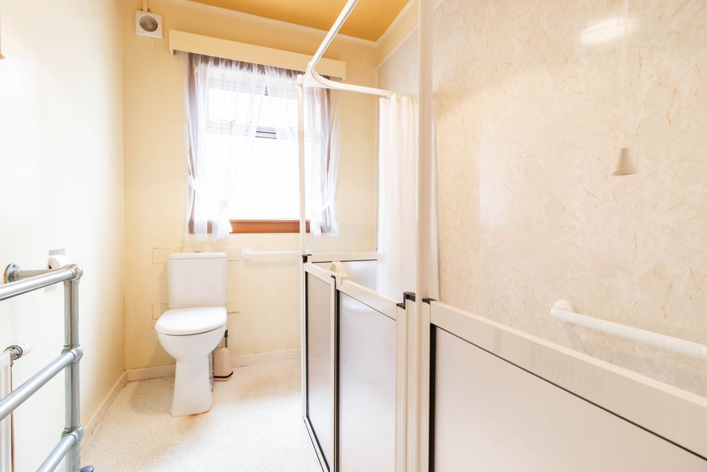 Additional image 17 of 2 bed semi-detached bungalow for saleWhinfield Road, Montrose DD10
