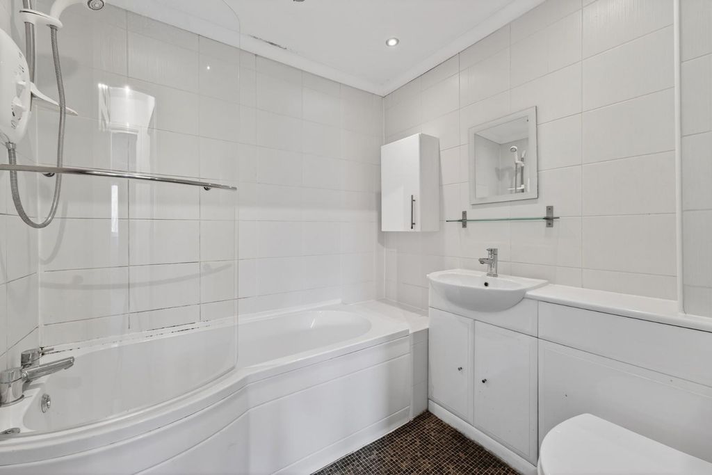 Additional image 10 of 1 bed flat for saleHollywood, Largs KA30
