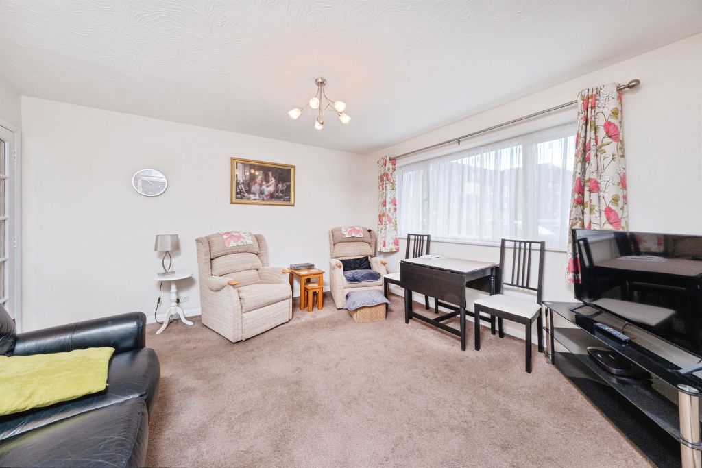 Additional image 5 of 2 bed flat for saleRuskin Court, Newport Pagnell MK16