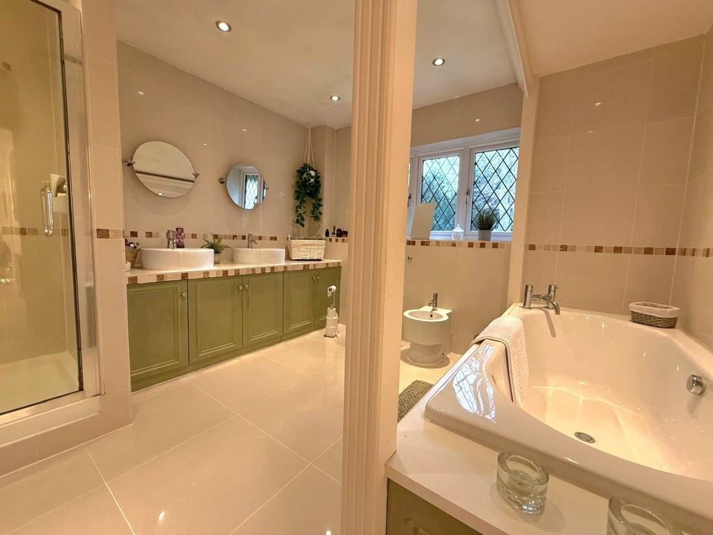 Additional image 18 of 4 bed detached house for saleShoal Creek, Collingtree Park, Northampton NN4