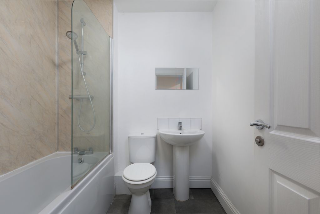 Additional image 6 of 2 bed flat for saleWold Street, Malton YO17