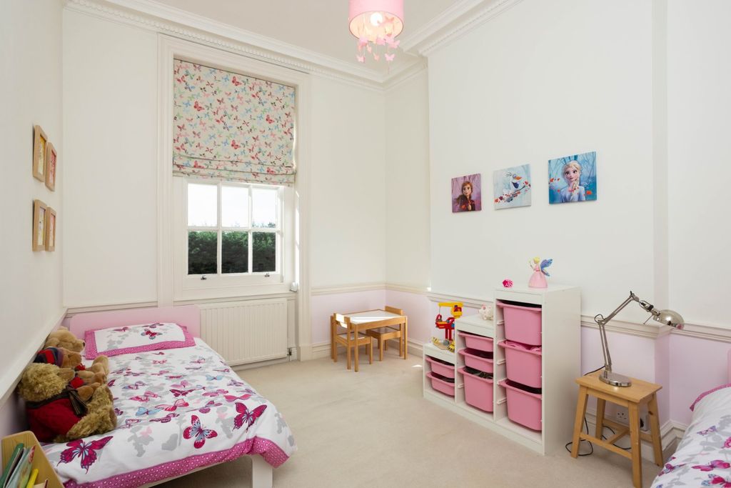 Additional image 10 of 3 bed flat for saleSt. Helens Lane, Leeds, West Yorkshire LS16