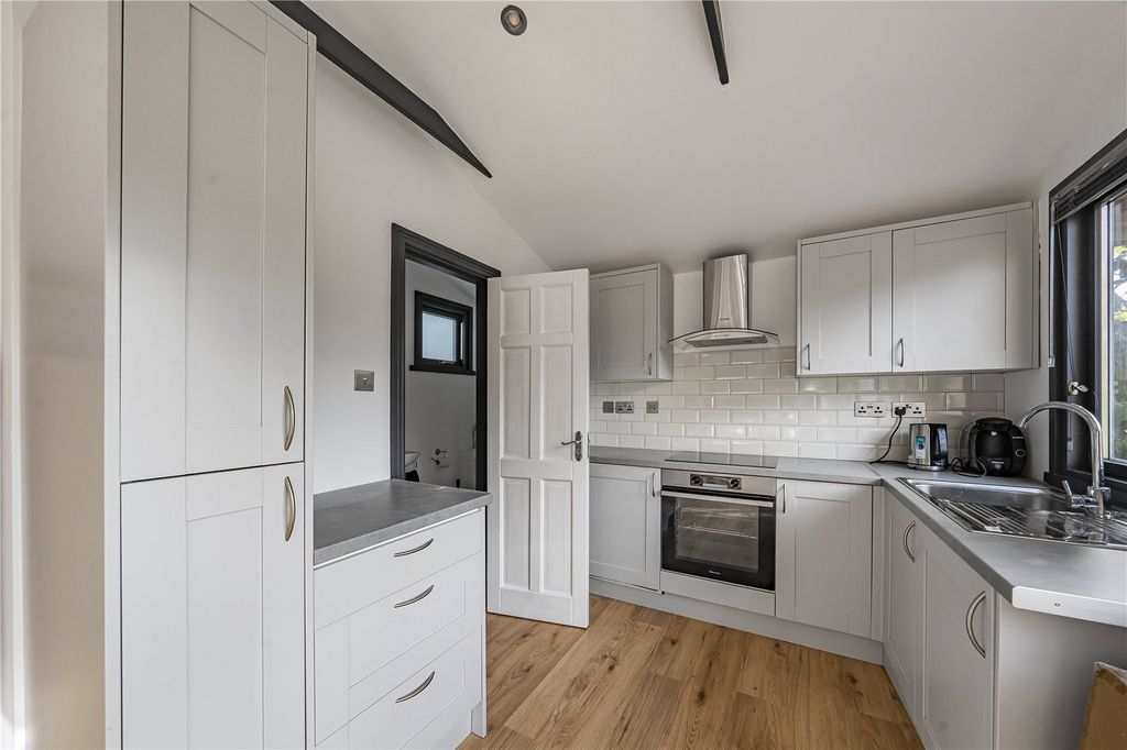 Additional image 16 of 5 bed detached house for saleLinkside, New Malden KT3