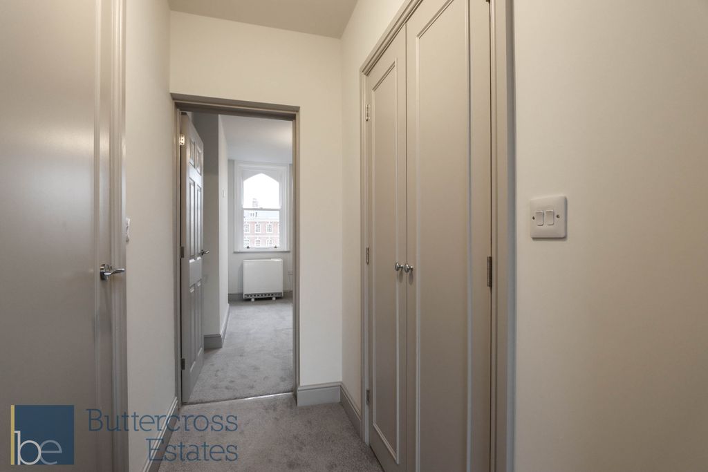 Additional image 10 of 2 bed flat for saleMarket Place, Newark NG24
