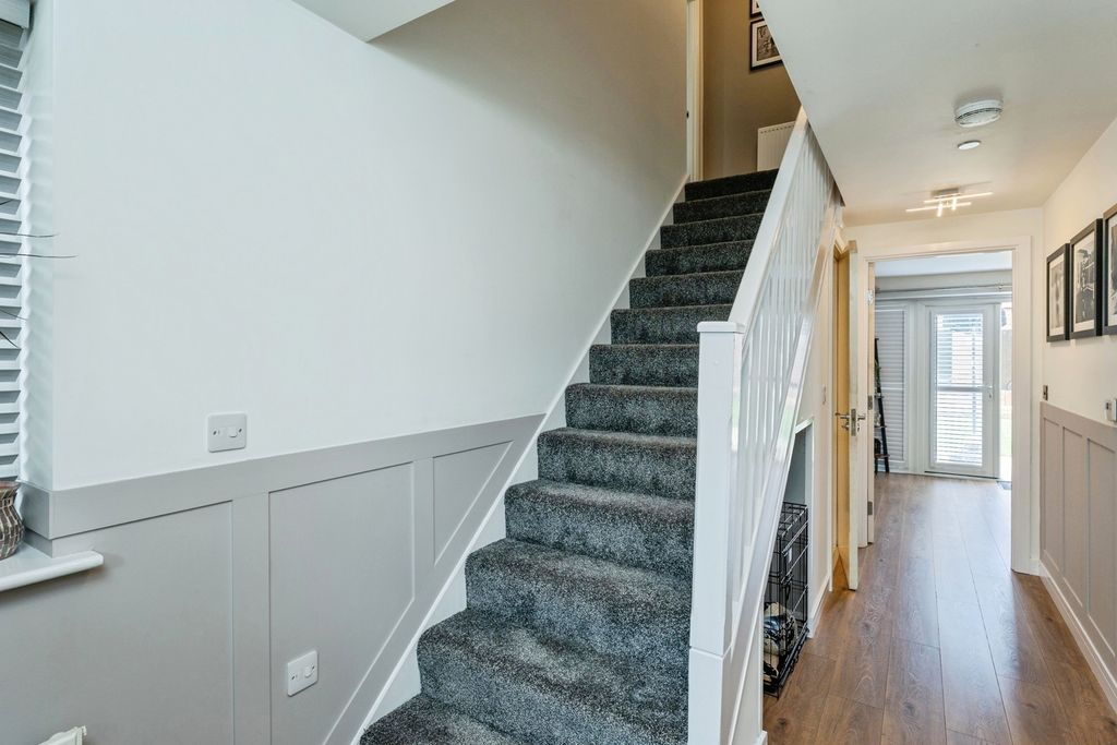 Additional image 14 of 3 bed detached house for saleLlys Carchar, Mold, Flintshire CH7