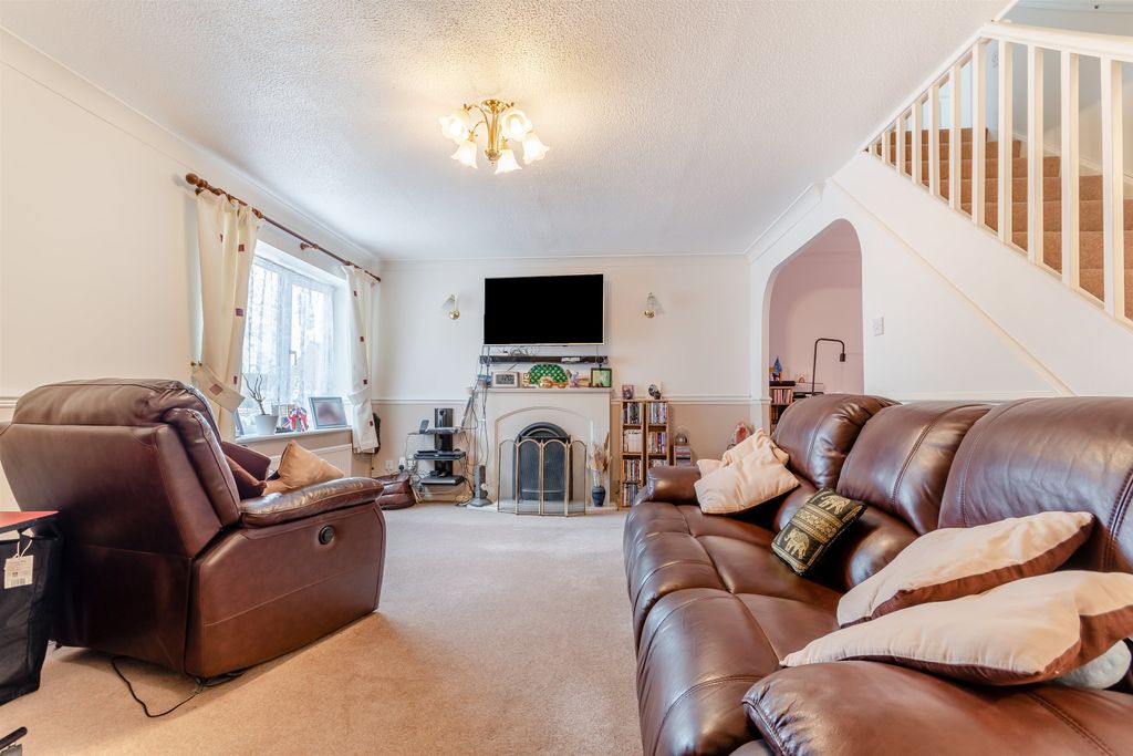 Additional image 3 of 4 bed detached house for saleCoopers Way, Newent, Gloucestershire GL18