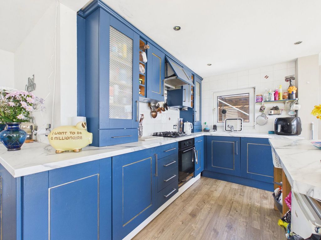 Additional image 4 of 8 bed detached house for saleBrighton Road, Lancing BN15