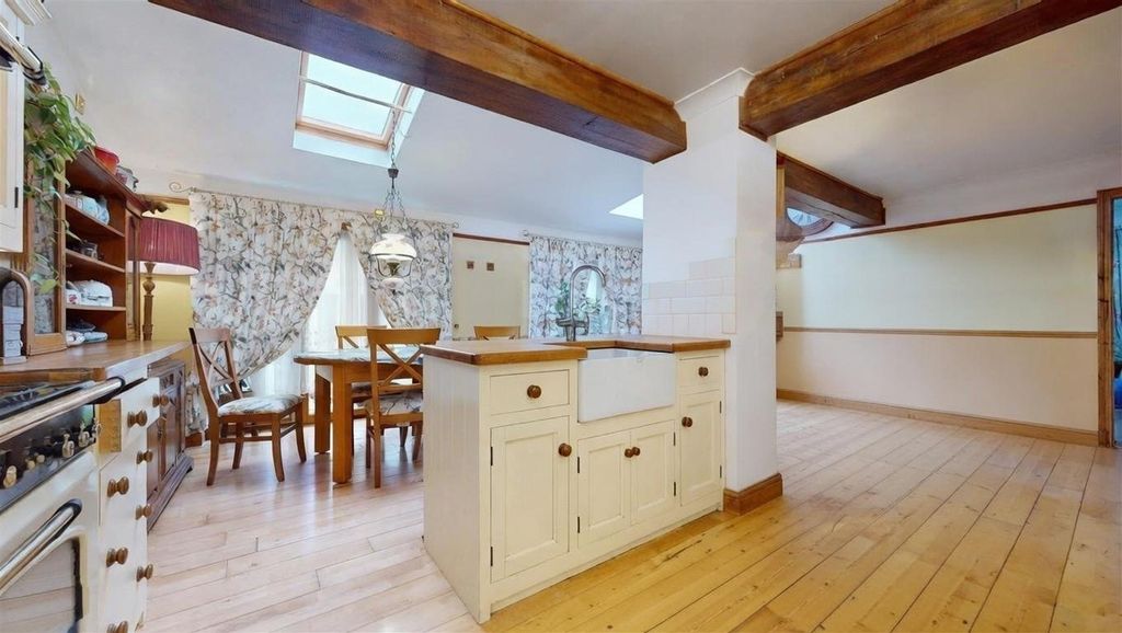 Additional image 4 of 4 bed detached house for saleYeats Close, Newport Pagnell MK16