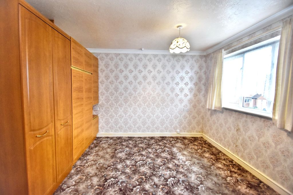 Additional image 5 of 2 bed flat for saleSutton Court, Skegness PE25