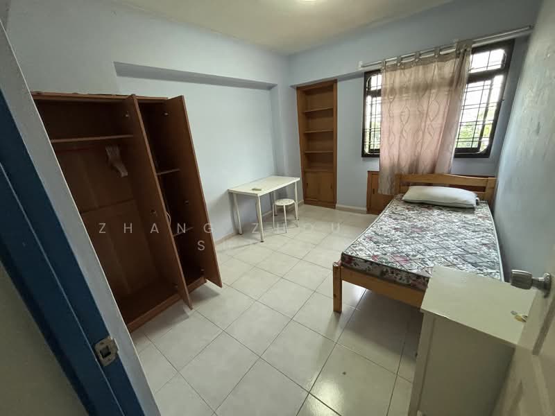 679c Jurong West central 1