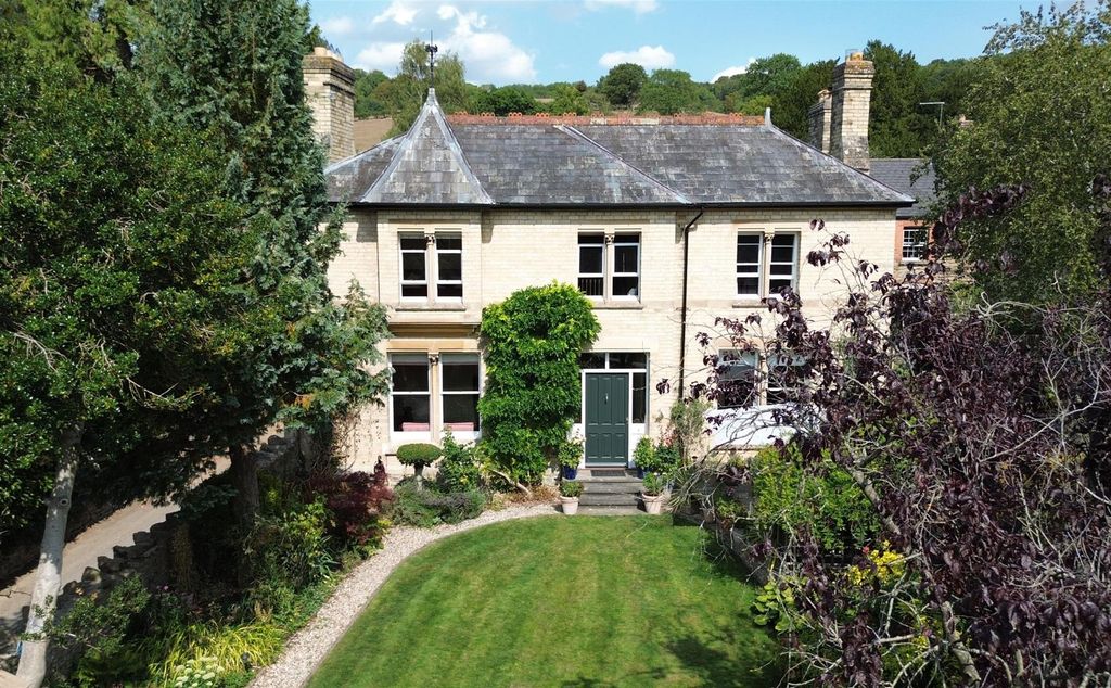 Additional image 5 of 6 bed link detached house for saleStation Lane, Longhope GL17