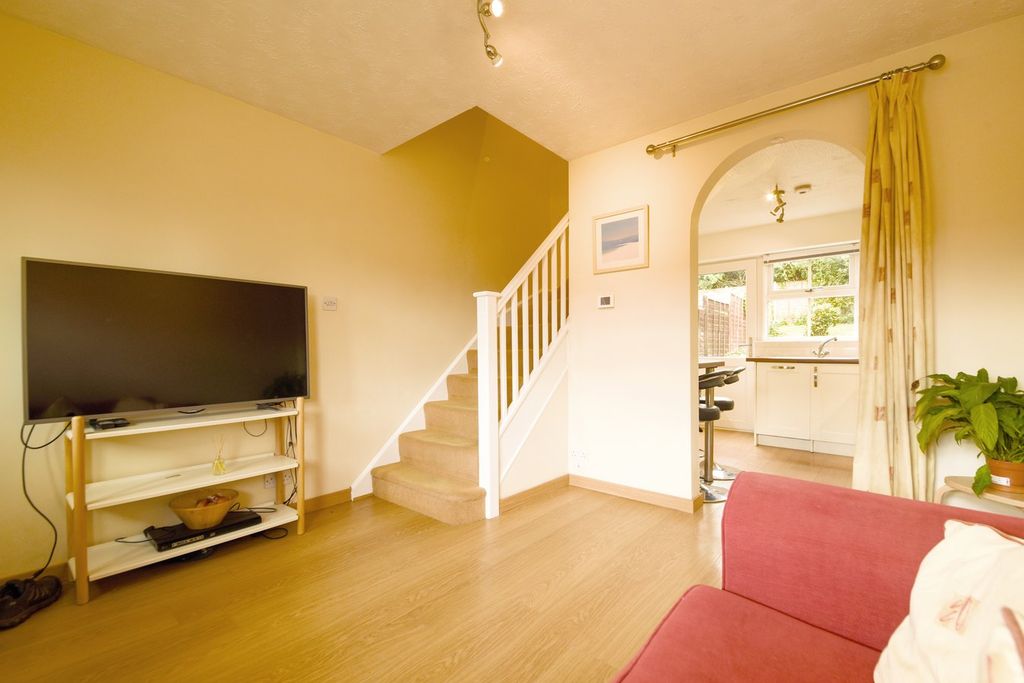 Additional image 5 of 1 bed terraced house for saleHarrington Close, Newbury RG14