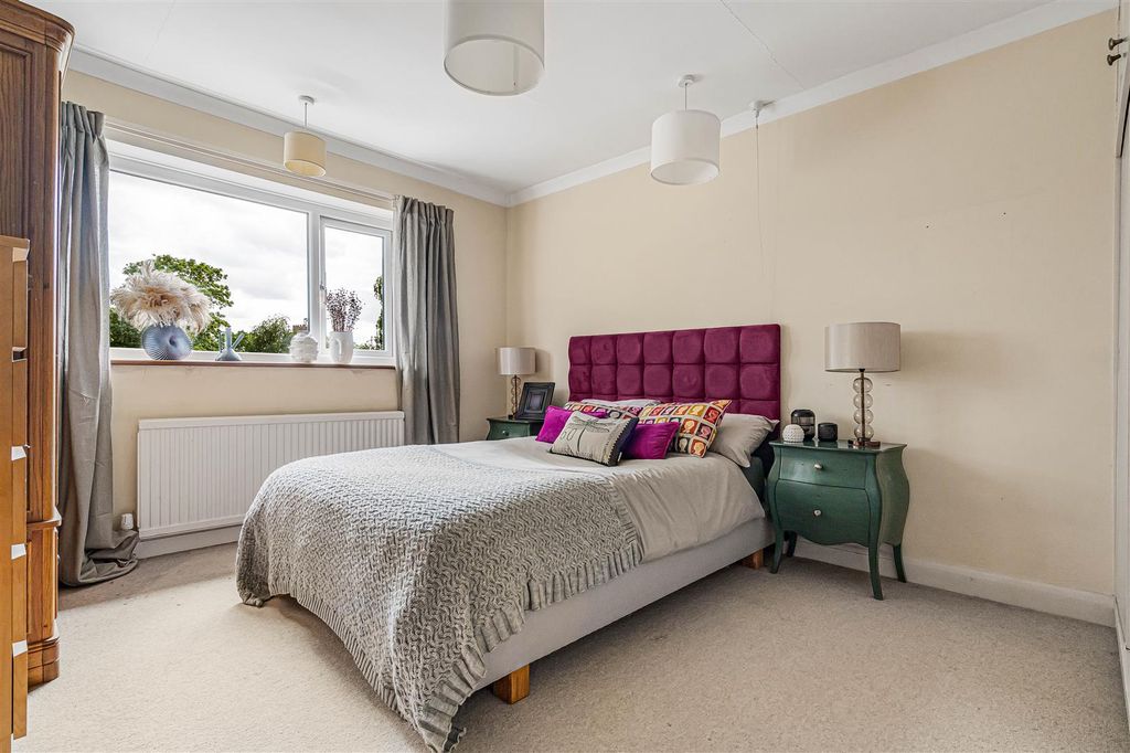 Additional image 20 of 5 bed detached house for saleBeechwood Close, Exning, Newmarket CB8