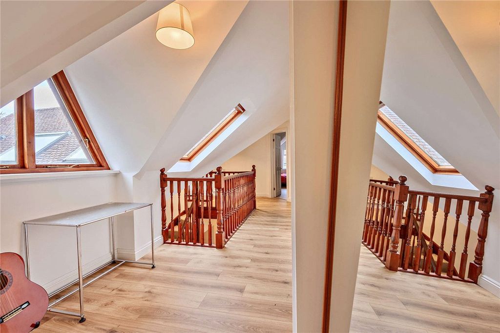 Additional image 27 of 5 bed detached house for saleAndover Road, Newbury, Berkshire RG14