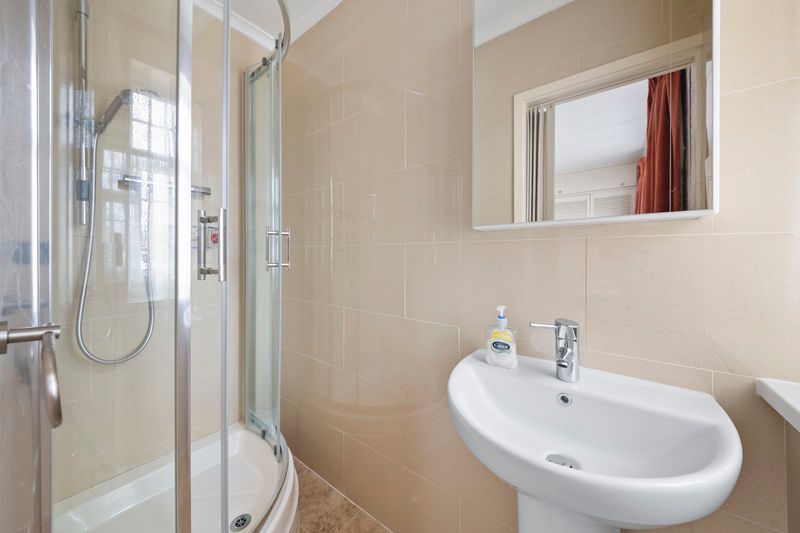 Additional image 15 of 5 bed detached house for saleDoncaster Drive, Northolt UB5