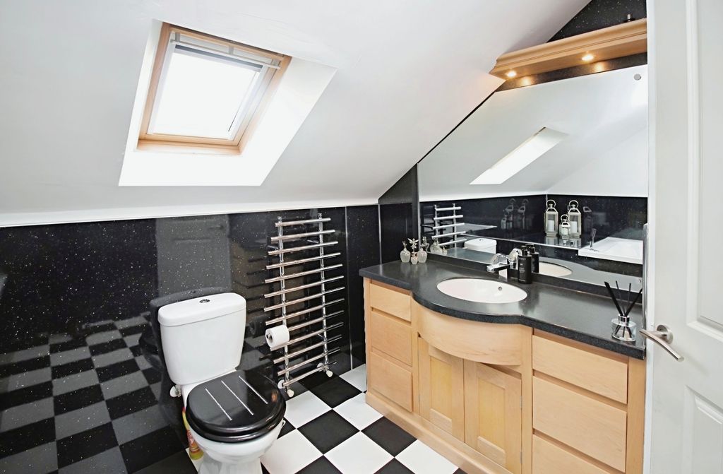 Additional image 15 of 6 bed detached house for saleWalbottle Road, Walbottle Village, Newcastle Upon Tyne NE15