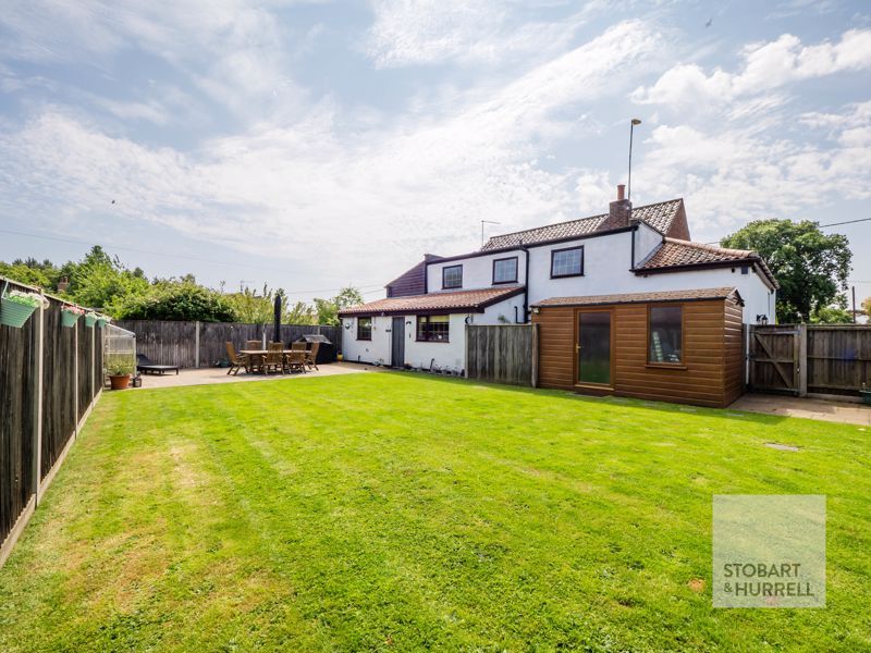 4 bed detached house for saleThe Old Wheelwrights, Happisburgh Road, White Horse Common, North Walsham, Norfolk NR28