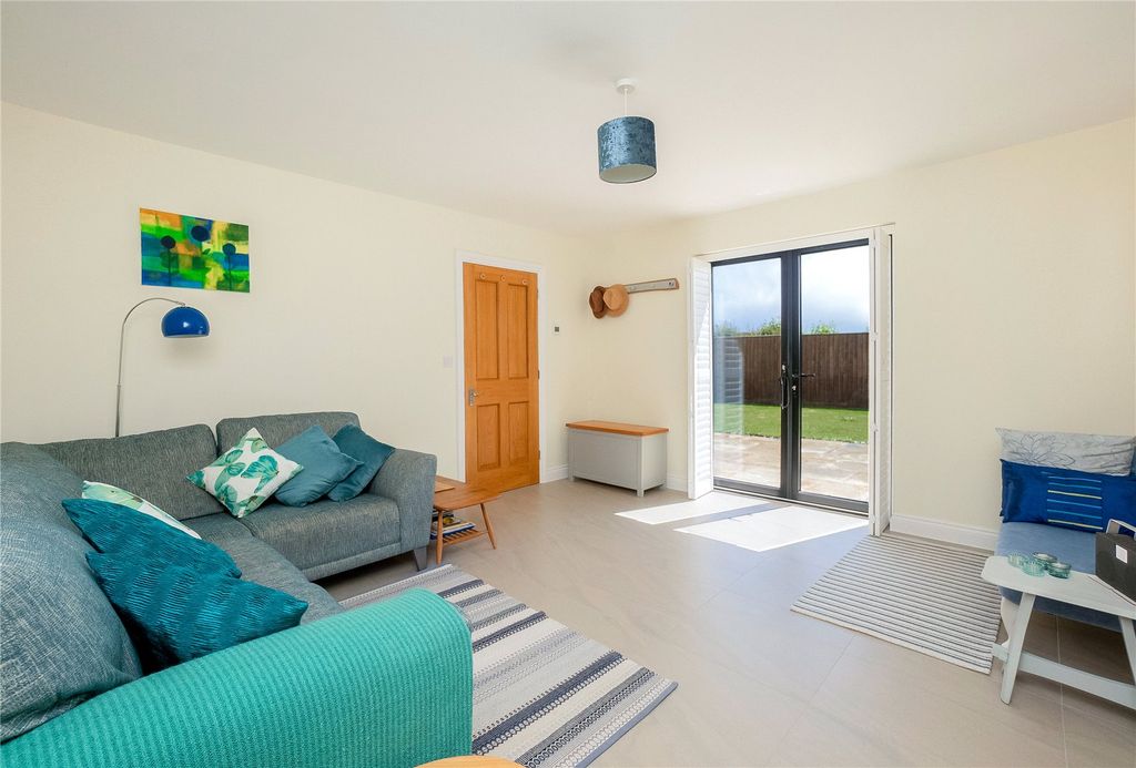 Additional image 5 of 2 bed country house for saleEvenlode Road, Moreton-In-Marsh, Gloucestershire GL56