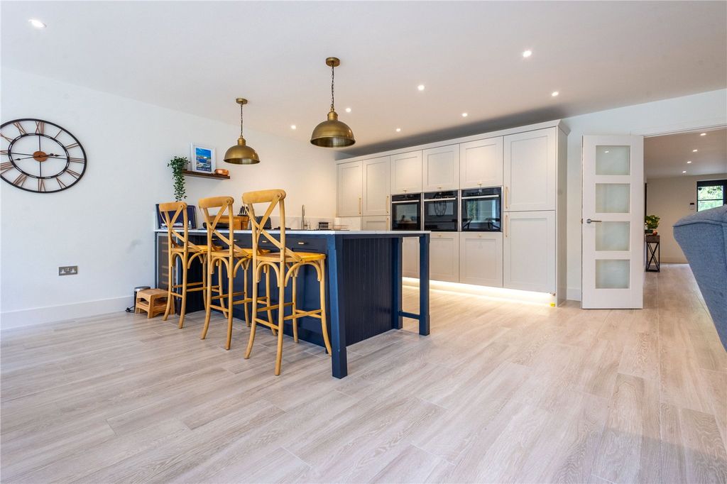 Additional image 5 of 5 bed detached house for saleNairn Road, Poole, Dorset BH13