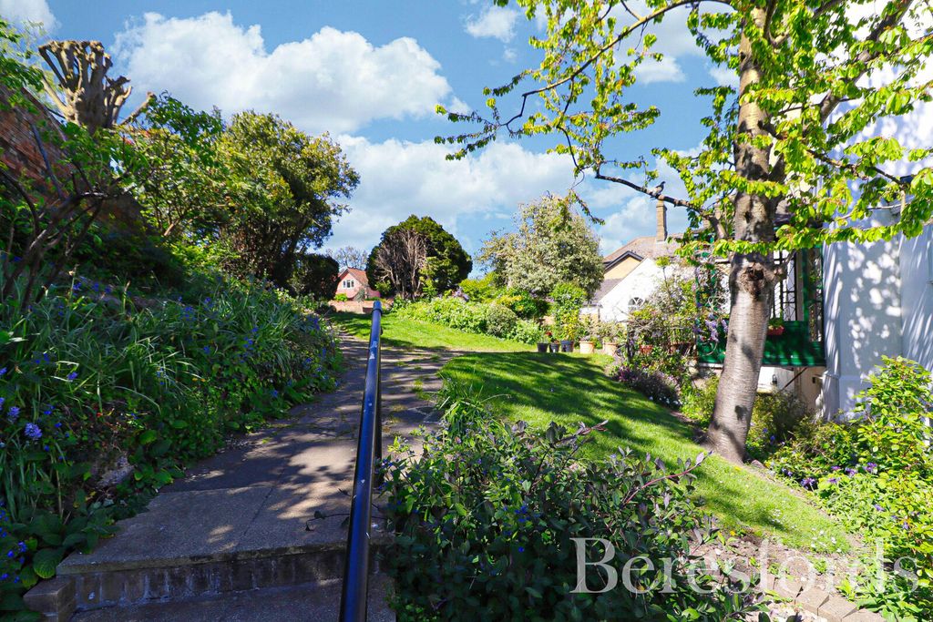 Additional image 23 of 3 bed end terrace house for saleHill House Park, Maldon CM9