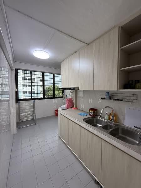 37 Jalan Rumah Tinggi photo 3